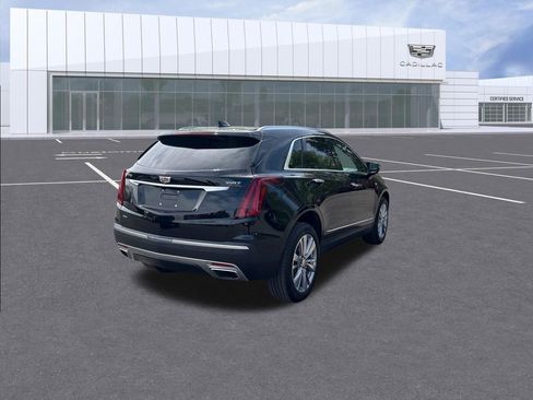Certified 2023 Cadillac XT5 Premium Luxury w/ LPO, Floor Liner Package AWD/4WD image 6