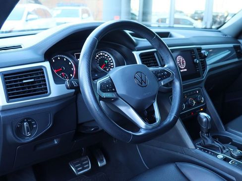 Used 2021 Volkswagen Atlas Cross Sport SE w/ Panoramic Sunroof Package AWD/4WD image 40