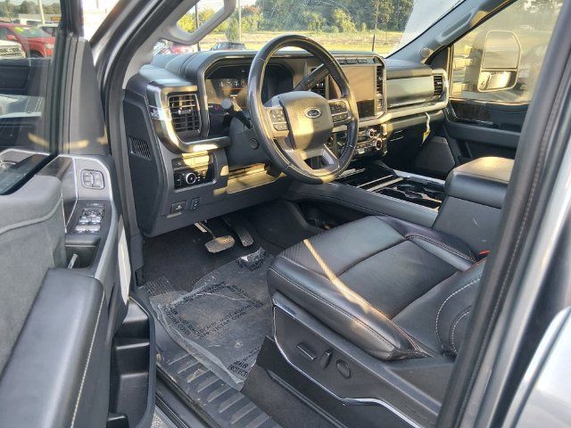 Used 2024 Ford F350 Lariat w/ Lariat Ultimate Package AWD/4WD image 9