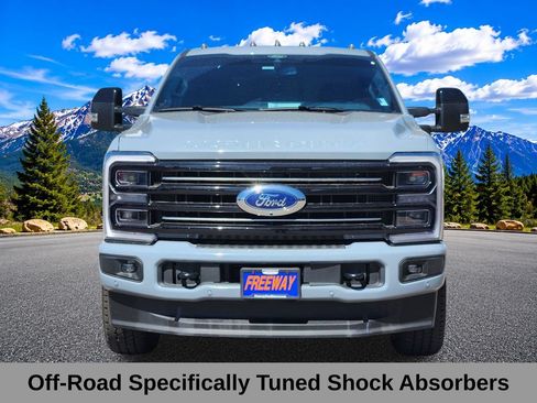 Used 2025 Ford F350 Platinum w/ FX4 Off-Road Package AWD/4WD image 7