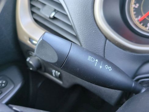 Used 2016 Jeep Cherokee Sport w/ Cold Weather Group image 25