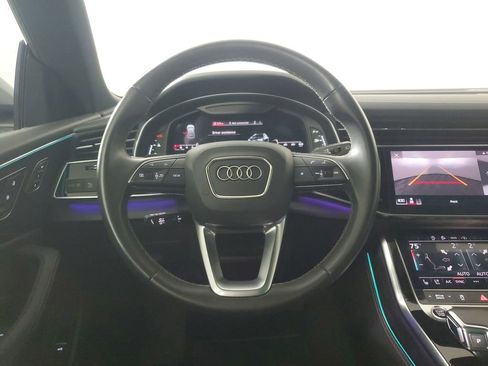 Used 2023 Audi Q8 Premium Plus image 16