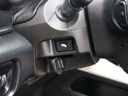 Used 2019 RAM 2500 Laramie image 10