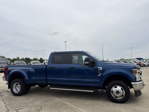 Used 2022 Ford F350 XL w/ STX Appearance Package AWD/4WD image 3