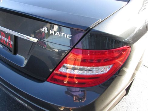 Used 2014 Mercedes-Benz C 300 4MATIC Sedan image 42