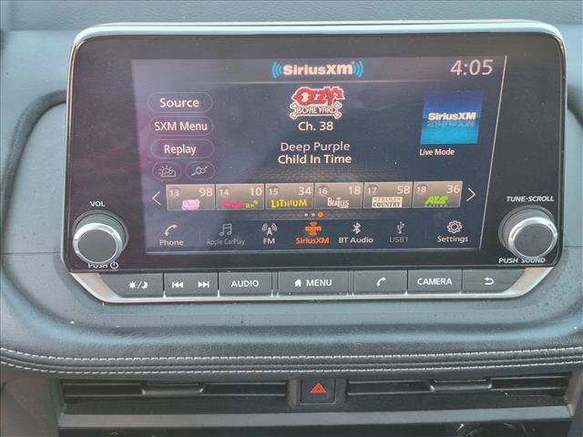 Used 2024 Nissan Rogue S AWD/4WD image 14