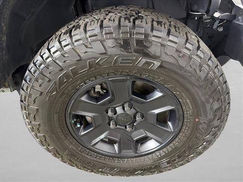 Used 2024 Jeep Wrangler Unlimited Sahara AWD/4WD image 12