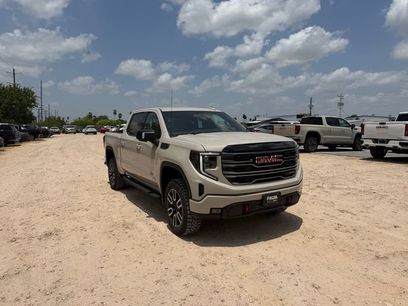 New 2026 GMC Sierra 1500 AT4 w/ AT4 Premium Package