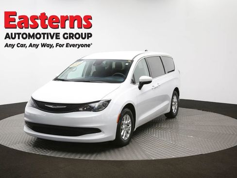 Used 2023 Chrysler Voyager LX FWD image 54