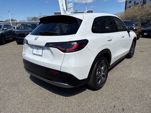 Used 2024 Honda HR-V EX-L image 16