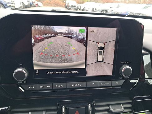 New 2025 Nissan Pathfinder Rock Creek image 21