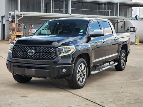 Used 2018 Toyota Tundra Platinum image 3