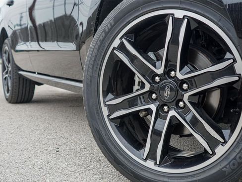 Certified 2021 Ford Expedition Limited RWD image 2