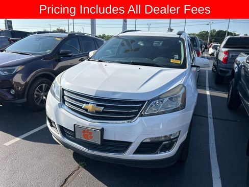 Used 2017 Chevrolet Traverse LT w/ Style and Technology Package AWD/4WD image 11