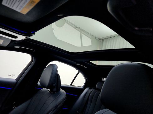 Used 2026 Mercedes-Benz E 350 Sedan image 17