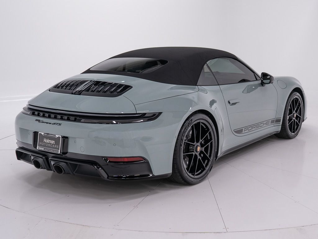 Used 2026 Porsche 911 Carrera GTS RWD image 14