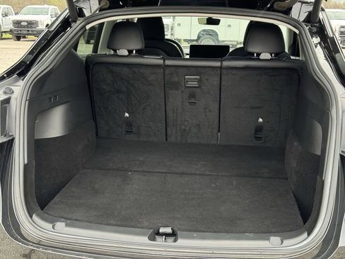 Used 2022 Tesla Model Y Performance image 31