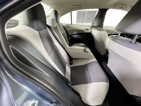 Used 2025 Toyota Corolla LE image 24