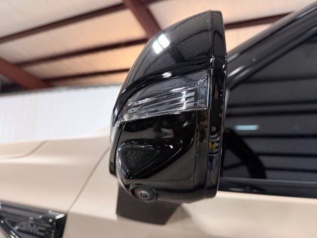 Used 2026 GMC Yukon XL AT4 w/ AT4 Premium Plus Package AWD/4WD image 50