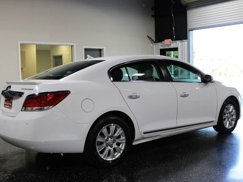 Used 2013 Buick LaCrosse Leather image 3