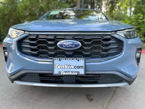 Used 2025 Ford Escape ST-Line Select AWD/4WD image 9