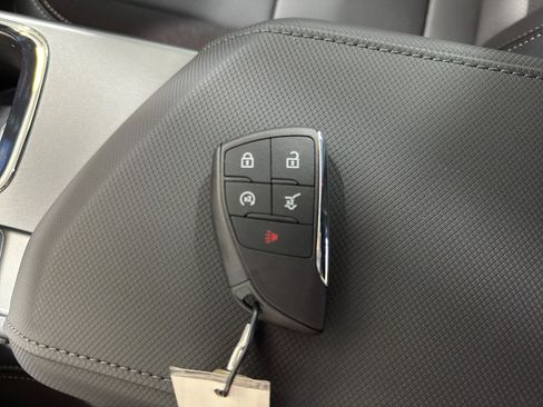 New 2026 Chevrolet Equinox EV RS image 30