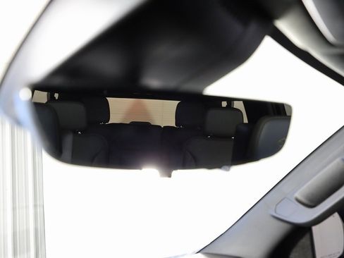 Used 2024 Chevrolet Suburban High Country w/ Advanced Technology Package image 30