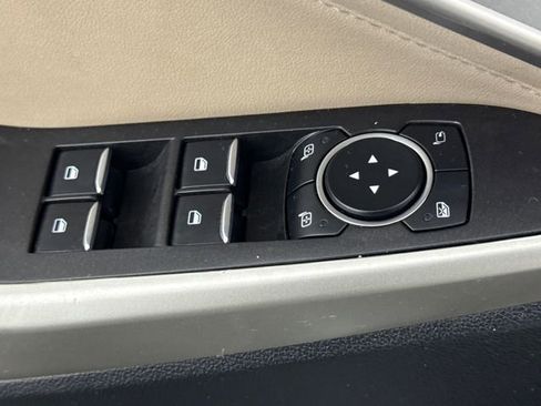 Used 2023 Ford Explorer Limited image 25