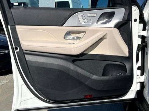 New 2025 Mercedes-Benz GLE 53 AMG 4MATIC image 16