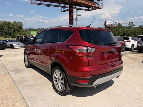 Used 2017 Ford Escape Titanium FWD image 9