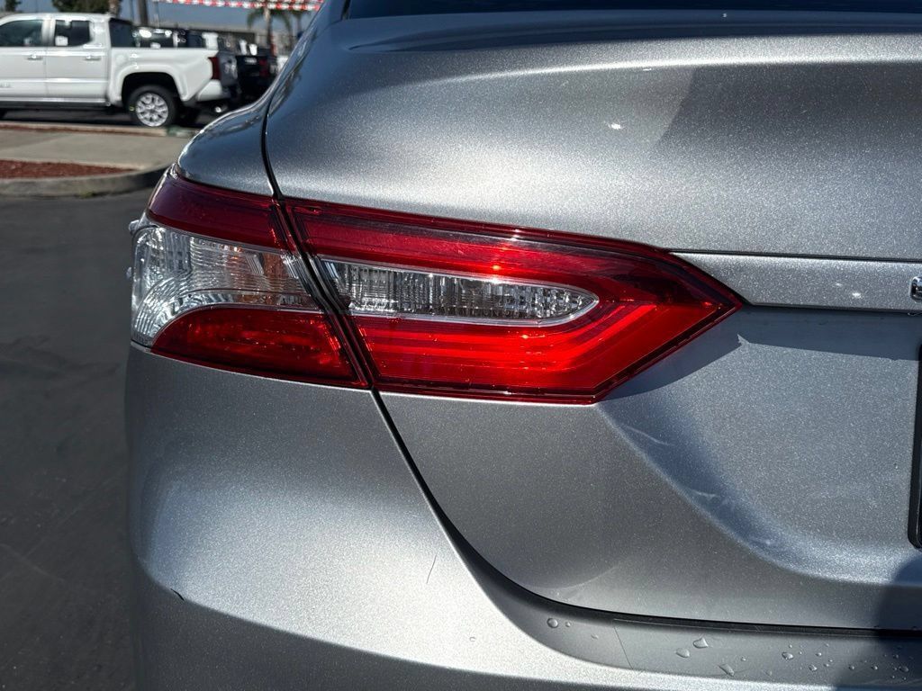 Used 2019 Toyota Camry LE w/ Protection Package (Q2) FWD image 13