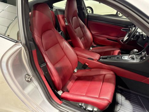 Used 2019 Porsche 911 Carrera 4 GTS AWD/4WD image 43
