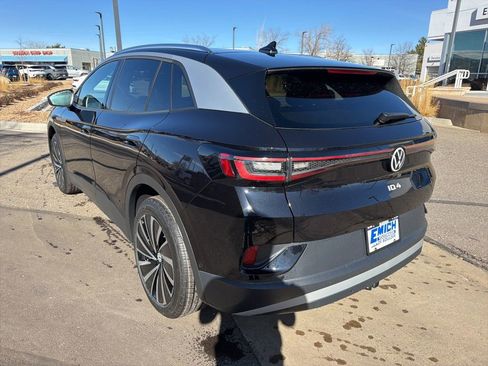 Certified 2023 Volkswagen ID.4 Pro S Plus image 3