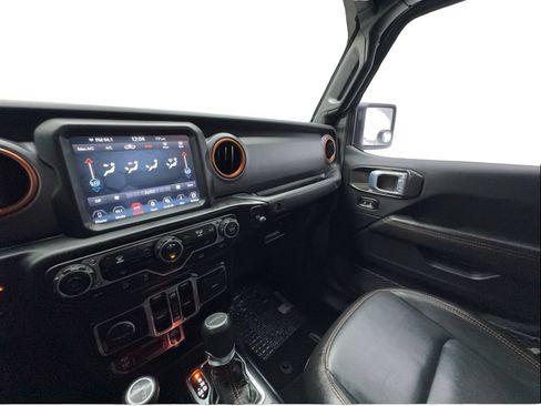 Used 2021 Jeep Gladiator Mojave AWD/4WD image 42