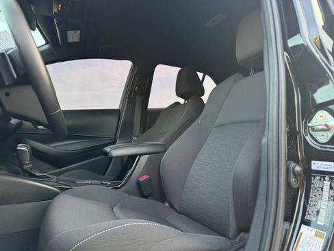 Used 2023 Toyota Corolla SE image 16
