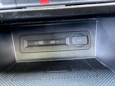 Used 2023 Volkswagen Atlas SE AWD/4WD image 16