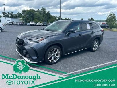 Used 2022 Toyota Highlander XSE