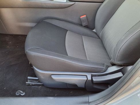 Used 2020 Nissan Sentra SV w/ Electronics Package FWD image 17