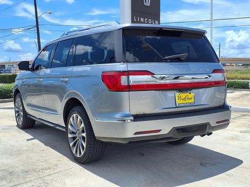 Used 2020 Lincoln Navigator Reserve AWD/4WD image 4