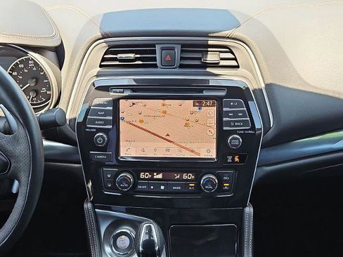 Certified 2021 Nissan Maxima SR w/ Sport Mat Group FWD image 16