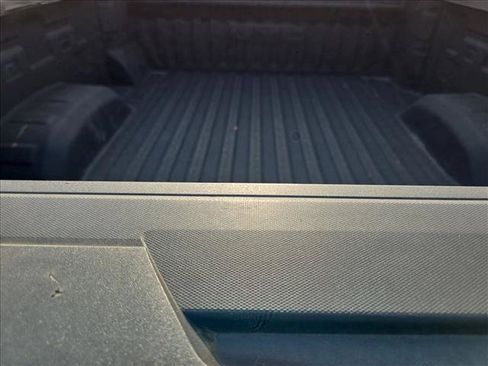 Used 2025 GMC Sierra 2500 Denali w/ Denali Reserve Package AWD/4WD image 6