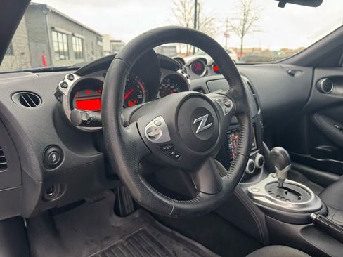 Used 2017 Nissan 370Z Coupe image 21