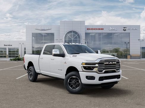 New 2026 RAM 2500 Laramie AWD/4WD image 5