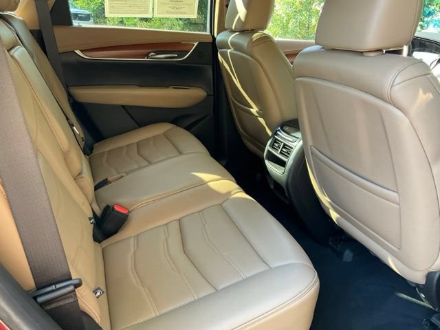 Used 2018 Cadillac XT5 Platinum AWD/4WD image 20