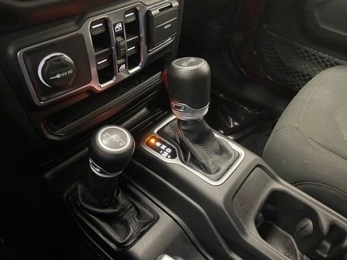 Used 2021 Jeep Wrangler Unlimited Sport AWD/4WD image 7