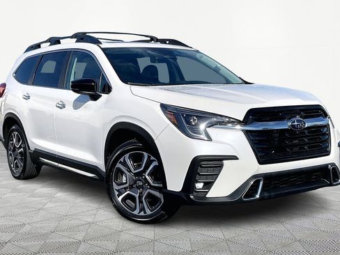 Used 2024 Subaru Ascent Touring image 1