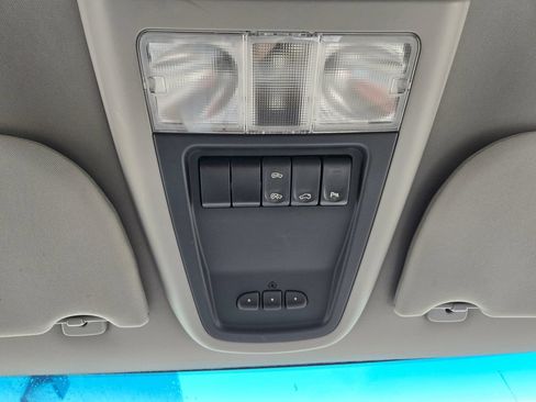 Used 2006 Pontiac Montana SV6 w/ Convenience Package FWD image 18