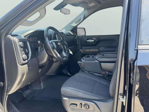 Used 2021 Chevrolet Silverado 1500 LT RWD image 21