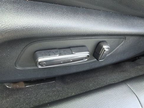 Used 2022 Honda Civic EX-L image 8