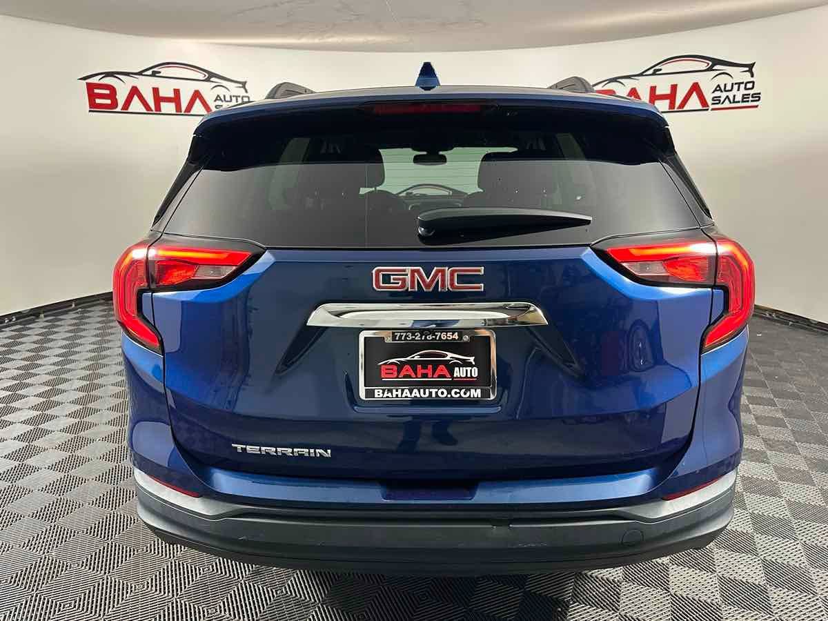 Used 2019 GMC Terrain SLE w/ Driver Convenience Package FWD image 8
